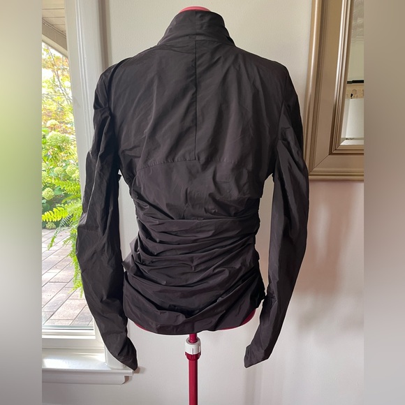 FASHIONABLE BLACK WIND/RAIN JACKET - Picture 5 of 11